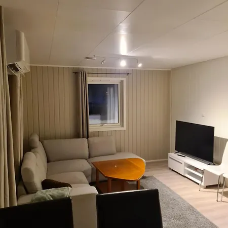 Ved Sjoen Apartment *